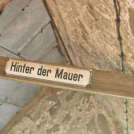 Ferienwohnung ,,Hinter Der Mauer" Хильдбургхаузен Экстерьер фото