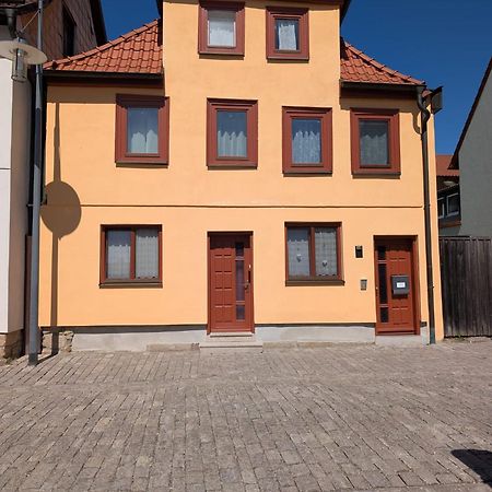 Ferienwohnung ,,Hinter Der Mauer" Хильдбургхаузен Экстерьер фото